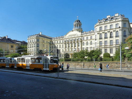 BUDAPEST TRAMS - Photo: ©2012 Mike Tedstone - www.simplompc.co.uk - Simplon Postcards