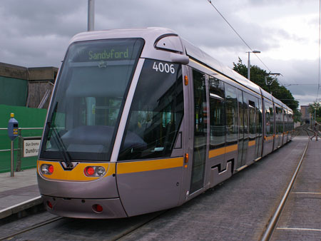 Dublin LUAS Trams - Photo: ©2008 Ian Boyle - www.simplompc.co.uk - Simplon Postcards