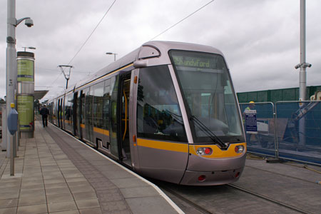 Dublin LUAS Trams - Photo: ©2008 Ian Boyle - www.simplompc.co.uk - Simplon Postcards