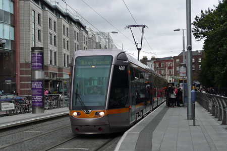 Dublin LUAS Trams - Photo: ©2008 Ian Boyle - www.simplompc.co.uk - Simplon Postcards