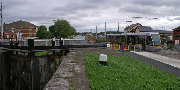 Dublin LUAS Trams - Photo: ©2008 Ian Boyle - www.simplompc.co.uk - Simplon Postcards