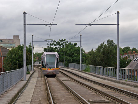 Dublin LUAS Trams - Photo: ©2008 Ian Boyle - www.simplompc.co.uk - Simplon Postcards