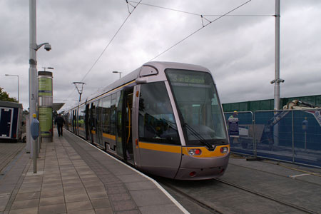 Dublin LUAS Trams - Photo: ©2008 Ian Boyle - www.simplompc.co.uk - Simplon Postcards