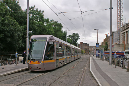 Dublin LUAS Trams - Photo: ©2008 Ian Boyle - www.simplompc.co.uk - Simplon Postcards