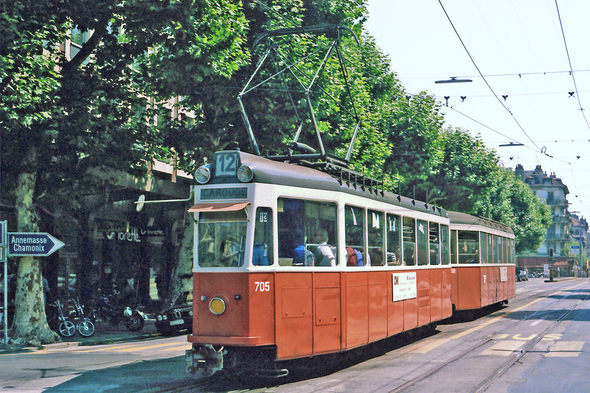 Swiss Standard Tram - www.simplonpc.co.uk - Photo: ©1985 Ian Boyle