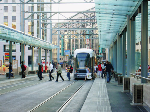 Flexity Outlook Be4/6 Tram - www.simplonpc.co.uk - Photo: ©2004 Ian Boyle