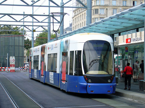 Flexity Outlook Be4/6 Tram - www.simplonpc.co.uk - Photo: ©2004 Ian Boyle