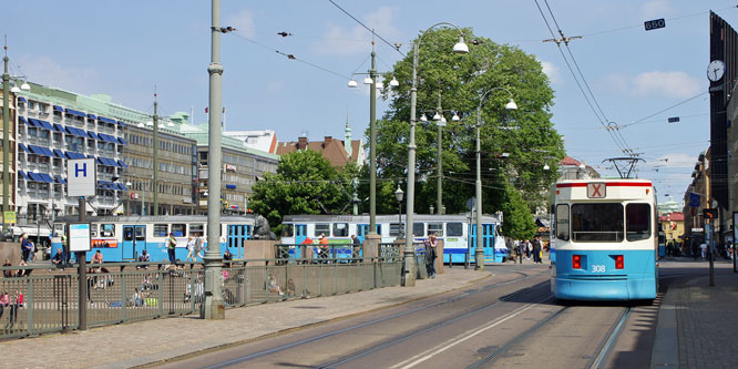 Gothenburg M31 Trams - Photo: ©2013 Ian Boyle - www.simplompc.co.uk - Simplon Postcards