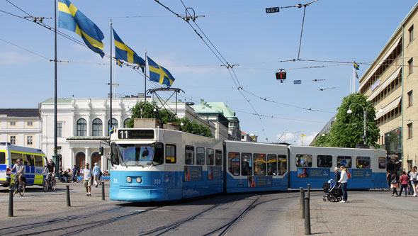 Gothenburg M31 Trams - Photo: ©2013 Ian Boyle - www.simplompc.co.uk - Simplon Postcards