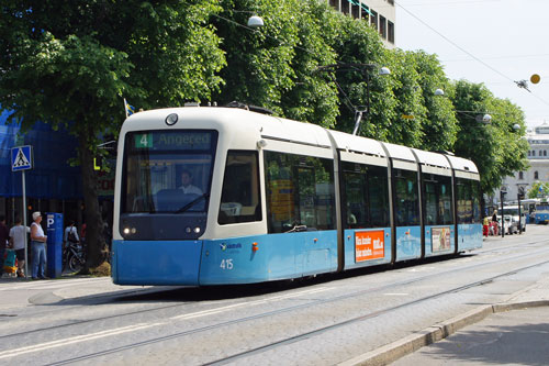 Gothenburg M32 Trams - Photo: ©2013 Ian Boyle - www.simplompc.co.uk - Simplon Postcards