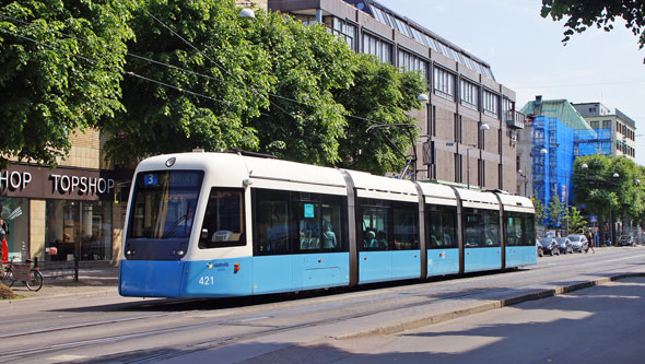 Gothenburg M32 Trams - Photo: ©2013 Ian Boyle - www.simplompc.co.uk - Simplon Postcards