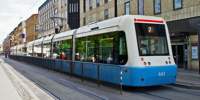 Gothenburg M32 Trams - Photo: ©2013 Ian Boyle - www.simplompc.co.uk - Simplon Postcards