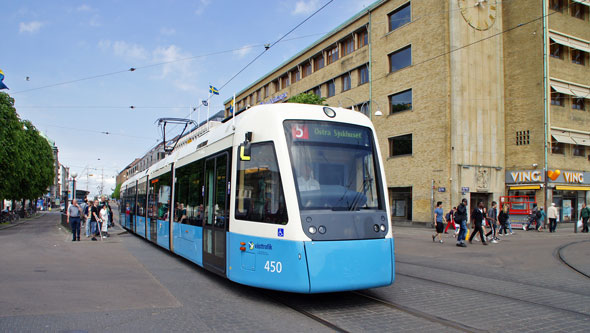 Gothenburg M32 Trams - Photo: ©2013 Ian Boyle - www.simplompc.co.uk - Simplon Postcards