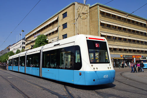 Gothenburg M32 Trams - Photo: ©2013 Ian Boyle - www.simplompc.co.uk - Simplon Postcards