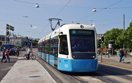 Gothenburg M32 Trams - Photo: ©2013 Ian Boyle - www.simplompc.co.uk - Simplon Postcards