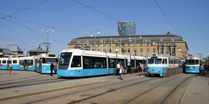 Gothenburg M32 Trams - Photo: ©2013 Ian Boyle - www.simplompc.co.uk - Simplon Postcards