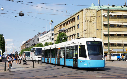 Gothenburg M32 Trams - Photo: ©2013 Ian Boyle - www.simplompc.co.uk - Simplon Postcards