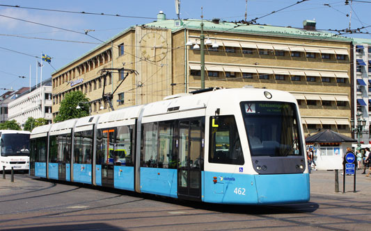 Gothenburg M32 Trams - Photo: ©2013 Ian Boyle - www.simplompc.co.uk - Simplon Postcards