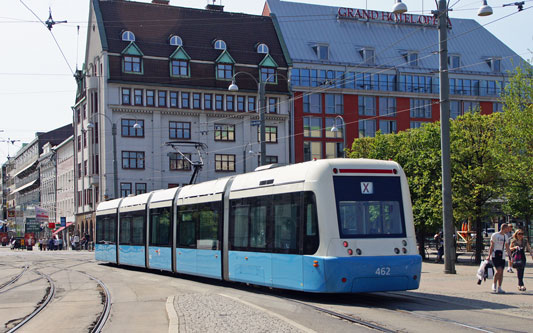 Gothenburg M32 Trams - Photo: ©2013 Ian Boyle - www.simplompc.co.uk - Simplon Postcards