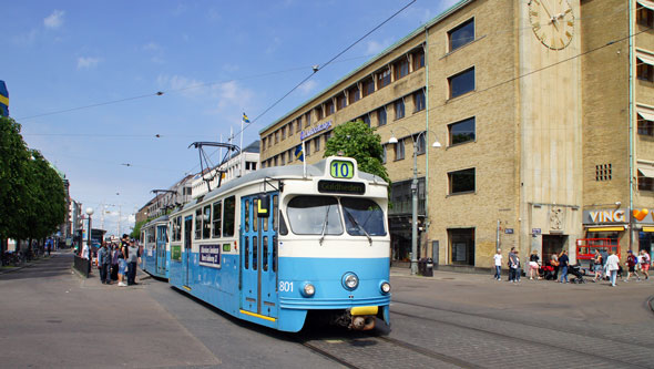 Gothenburg M28/M29 Trams - Photo: ©2013 Ian Boyle - www.simplompc.co.uk - Simplon Postcards