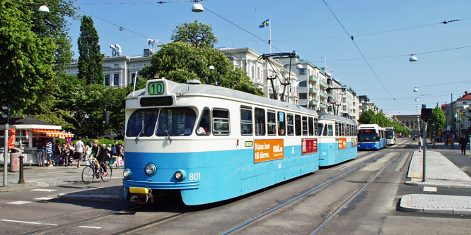 Gothenburg M28/M29 Trams - Photo: ©2013 Ian Boyle - www.simplompc.co.uk - Simplon Postcards