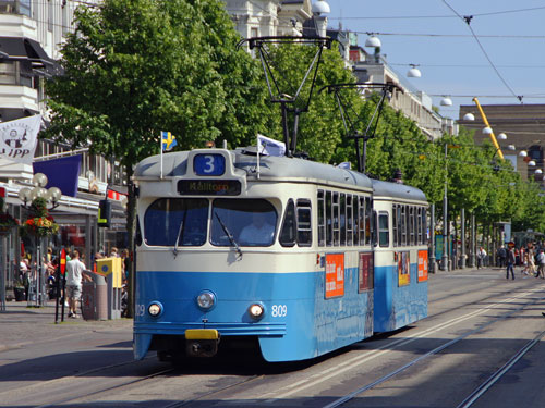 Gothenburg M28/M29 Trams - Photo: ©2013 Ian Boyle - www.simplompc.co.uk - Simplon Postcards