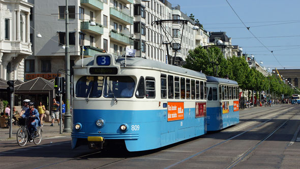 Gothenburg M28/M29 Trams - Photo: ©2013 Ian Boyle - www.simplompc.co.uk - Simplon Postcards