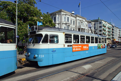 Gothenburg M28/M29 Trams - Photo: ©2013 Ian Boyle - www.simplompc.co.uk - Simplon Postcards