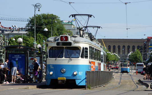 Gothenburg M28/M29 Trams - Photo: ©2013 Ian Boyle - www.simplompc.co.uk - Simplon Postcards