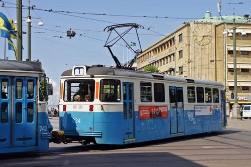 Gothenburg M28/M29 Trams - Photo: ©2013 Ian Boyle - www.simplompc.co.uk - Simplon Postcards