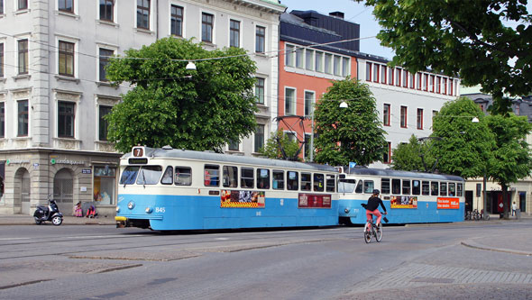 Gothenburg M28/M29 Trams - Photo: ©2013 Ian Boyle - www.simplompc.co.uk - Simplon Postcards