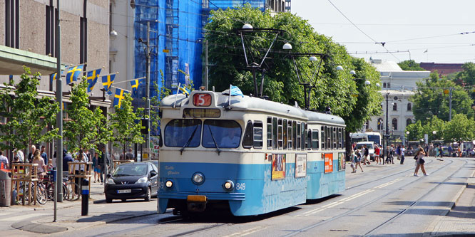 Gothenburg M28/M29 Trams - Photo: ©2013 Ian Boyle - www.simplompc.co.uk - Simplon Postcards