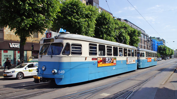 Gothenburg M28/M29 Trams - Photo: ©2013 Ian Boyle - www.simplompc.co.uk - Simplon Postcards