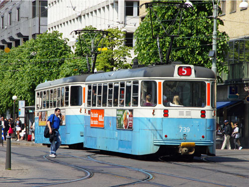 Gothenburg M28/M29 Trams - Photo: ©2013 Ian Boyle - www.simplompc.co.uk - Simplon Postcards