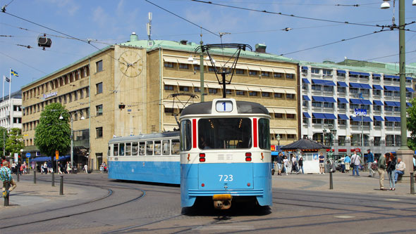 Gothenburg M28/M29 Trams - Photo: ©2013 Ian Boyle - www.simplompc.co.uk - Simplon Postcards