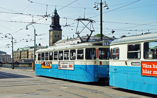 Gothenburg M28/M29 Trams - Photo: ©2013 Ian Boyle - www.simplompc.co.uk - Simplon Postcards