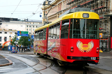 HELSINKI TRAMS - Photo: ©2010 Kalle Id - www.simplompc.co.uk - Simplon Postcards