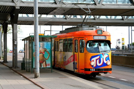 HELSINKI TRAMS - Photo: ©2011 Kalle Id - www.simplompc.co.uk - Simplon Postcards