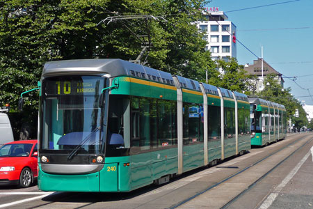 HELSINKI TRAMS - Photo: ©2007 Jan Boyle - www.simplompc.co.uk - Simplon Postcards