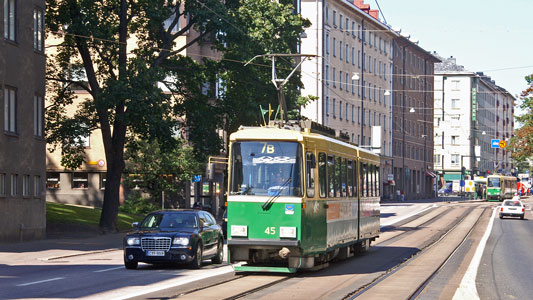 HELSINKI TRAMS - Photo: ©2007 Jan Boyle - www.simplompc.co.uk - Simplon Postcards