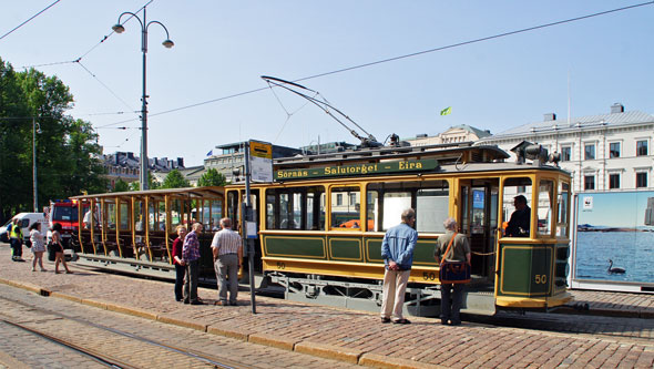 HELSINKI TRAMS - Photo: ©2013 Ian Boyle - www.simplompc.co.uk - Simplon Postcards