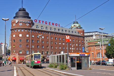 HELSINKI TRAMS - Photo: ©2007 Jan Boyle - www.simplompc.co.uk - Simplon Postcards