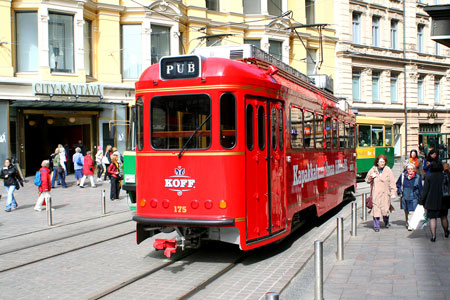 HELSINKI TRAMS - Photo: ©2010 Kalle Id - www.simplompc.co.uk - Simplon Postcards