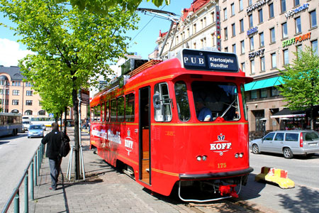 HELSINKI TRAMS - Photo: ©2010 Kalle Id - www.simplompc.co.uk - Simplon Postcards