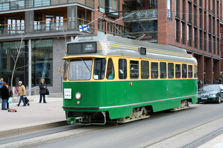 HELSINKI TRAMS - Photo: ©2009 Kalle Id - www.simplompc.co.uk - Simplon Postcards