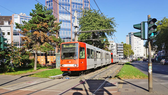 Koln-Bonn Stadtbahn Trams - www.simplonpc.co.uk - Photo: ©2017 Ian Boyle