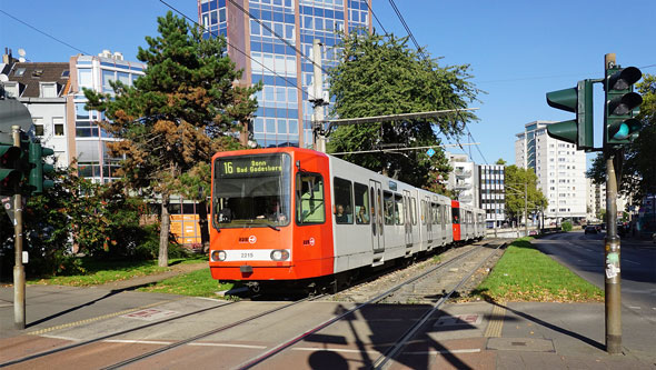 Koln-Bonn Stadtbahn Trams - www.simplonpc.co.uk - Photo: ©2017 Ian Boyle