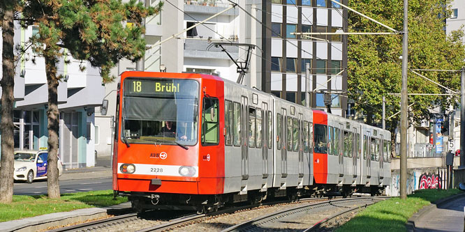 Koln-Bonn Stadtbahn Trams - www.simplonpc.co.uk - Photo: ©2017 Ian Boyle