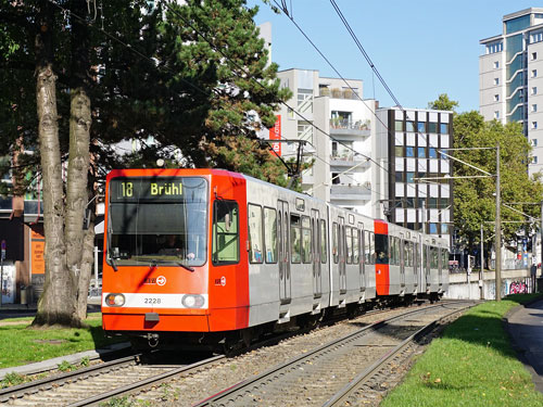 Koln-Bonn Stadtbahn Trams - www.simplonpc.co.uk - Photo: ©2017 Ian Boyle