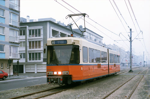 Belgian Coastal Tramway - Vicinal (SNCV) - De Lijn - Photo: 1984 Ian Boyle - www.simplonpc.co.uk